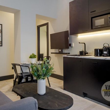 Iconic Apt En Plena Plaza Del Carmen Para 4Pax E3 Madrid Bagian luar foto