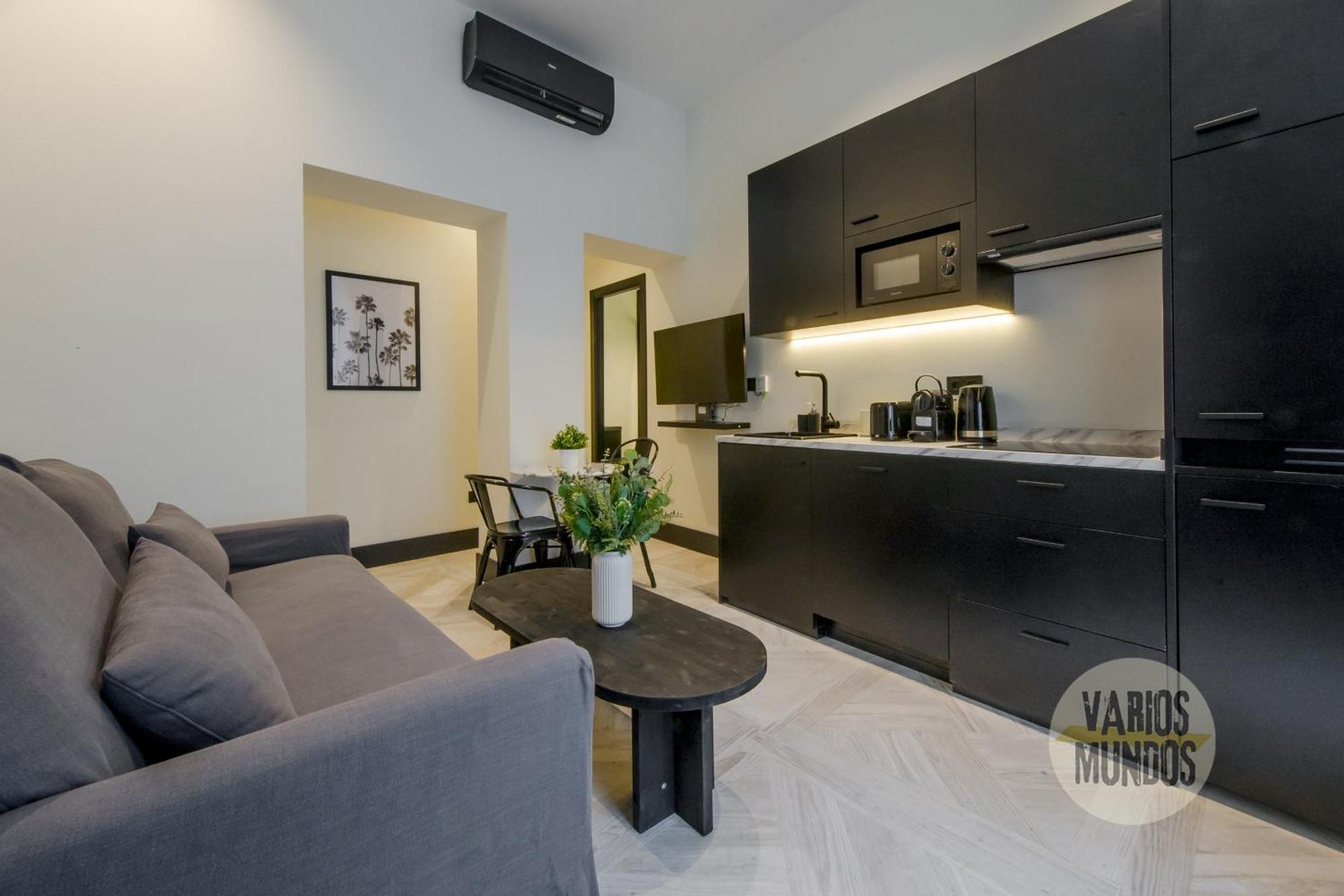 Iconic Apt En Plena Plaza Del Carmen Para 4Pax E3 Madrid Bagian luar foto