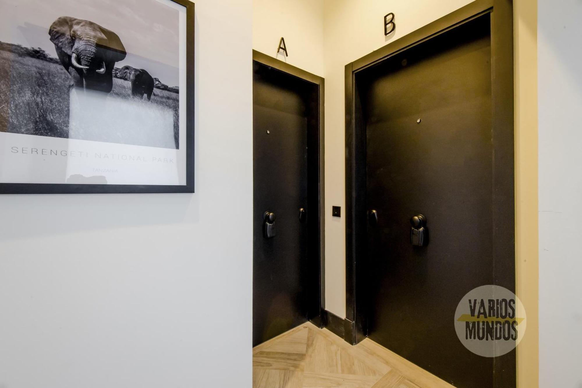 Iconic Apt En Plena Plaza Del Carmen Para 4Pax E3 Madrid Bagian luar foto